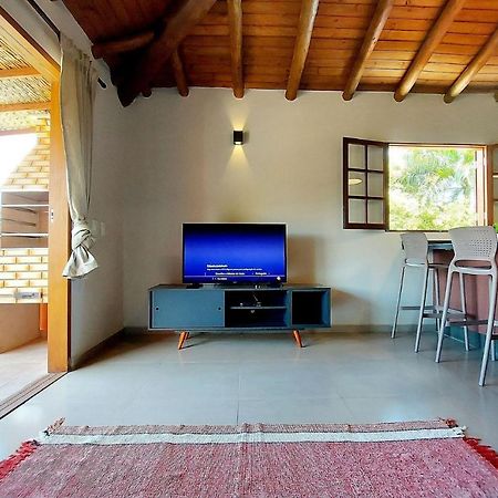 פאראטי Sapeca - Novo Flat C/ Piscina, 50Mts Da Praia, Churrasqueira Privativa, Ar Con, Wi-Fi, Netflix, Garagem מראה חיצוני תמונה